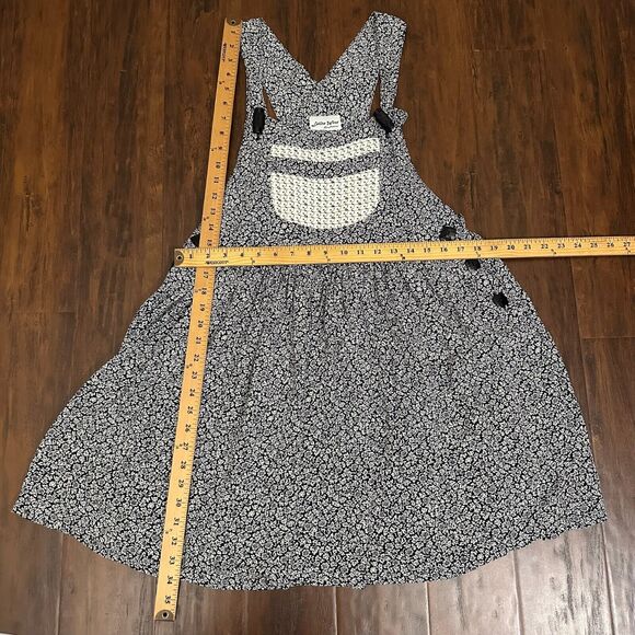 VTG LOLITA WEST by Foxtrot Overall Dress Black Ditsy Floral Whimsigoth - Picture 8 of 8